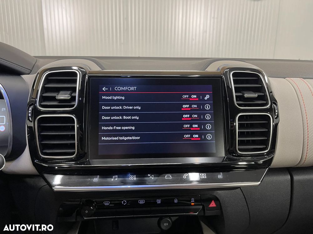 Citroën C5 Aircross 1.6 PureTech S&S EAT8 Shine - 20