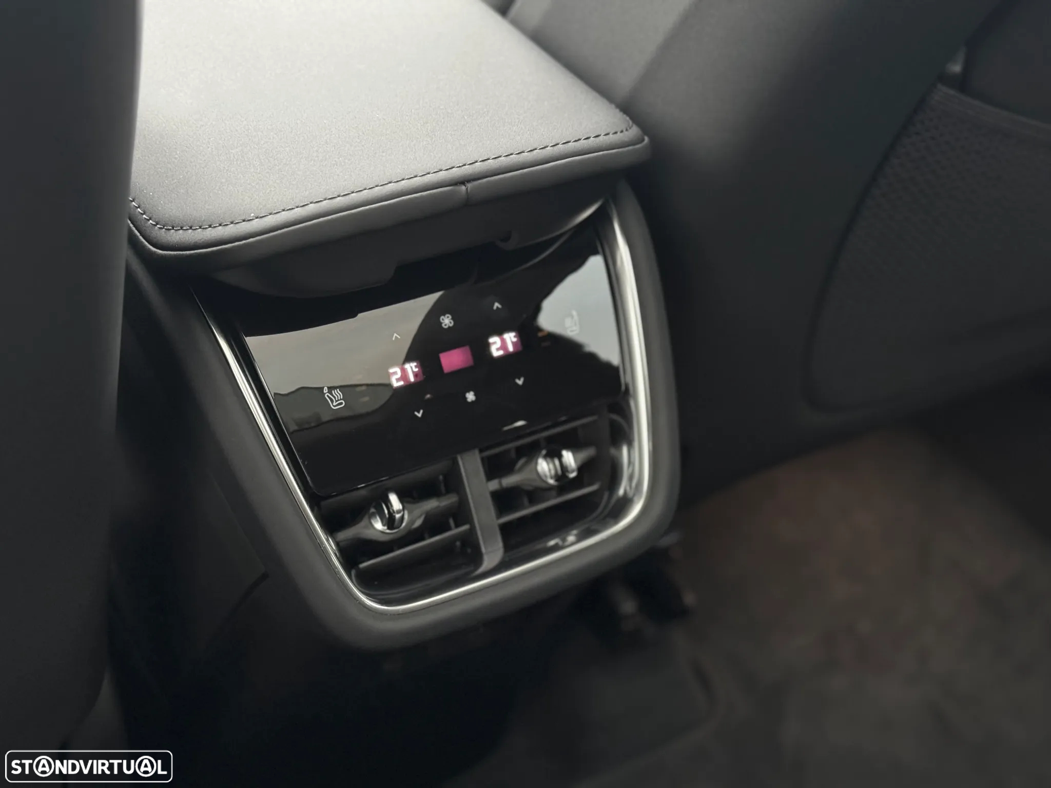 Volvo EX90 111 kWh Twin Motor Ultra - 10
