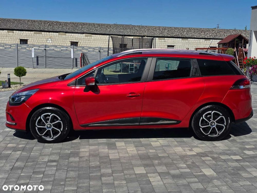 Renault Clio - 32