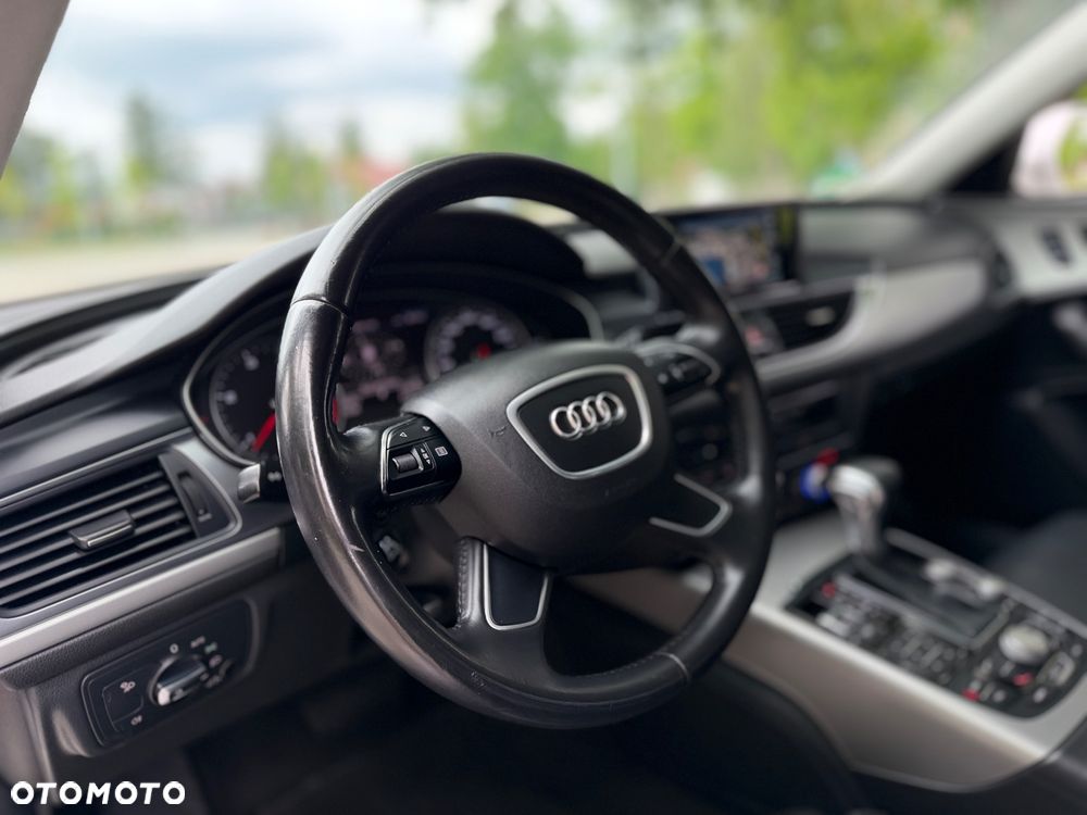 Audi A6 Avant 2.0 TDI Ultra DPF S tronic - 23