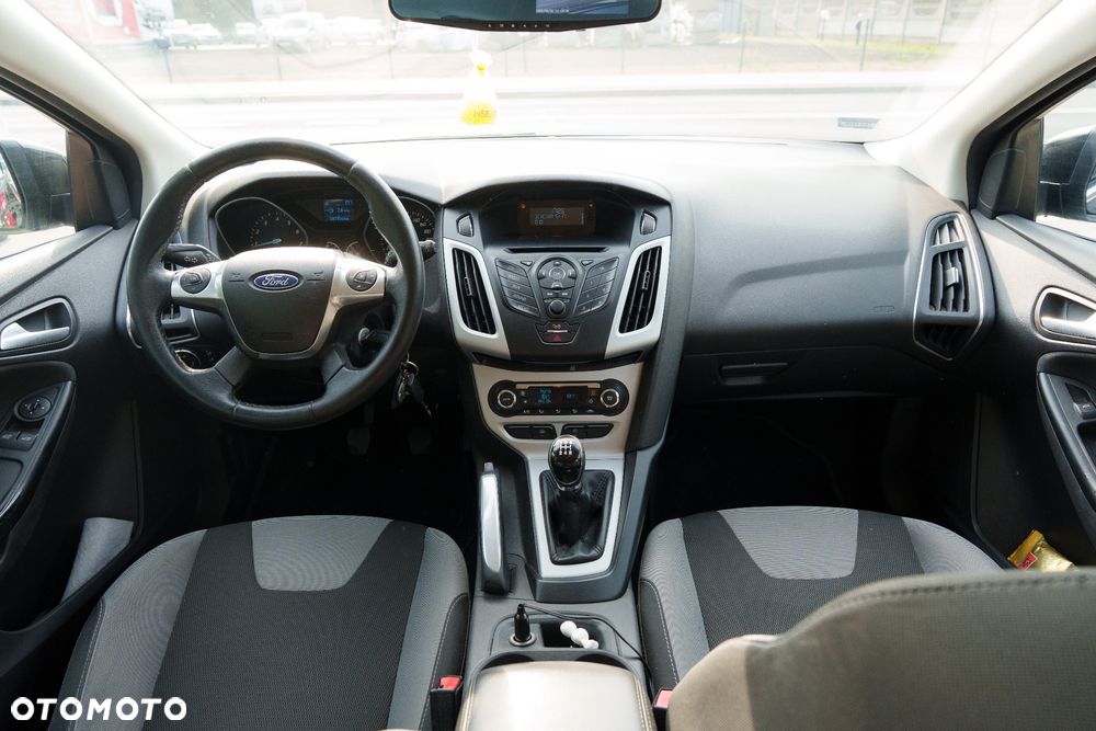Ford Focus 1.0 EcoBoost 99g Start-Stopp-System Trend - 24