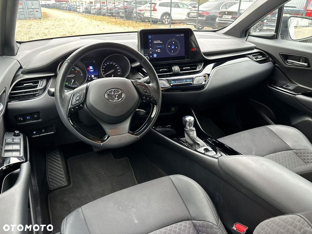 Toyota C-HR 1.8 Hybrid GPF Style - 12