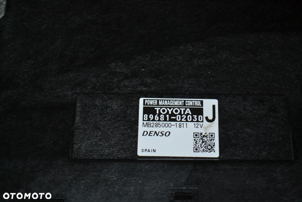 TOYOTA HYBRID MODUŁ STEROWNIK BATERI 89681-02030 - 2