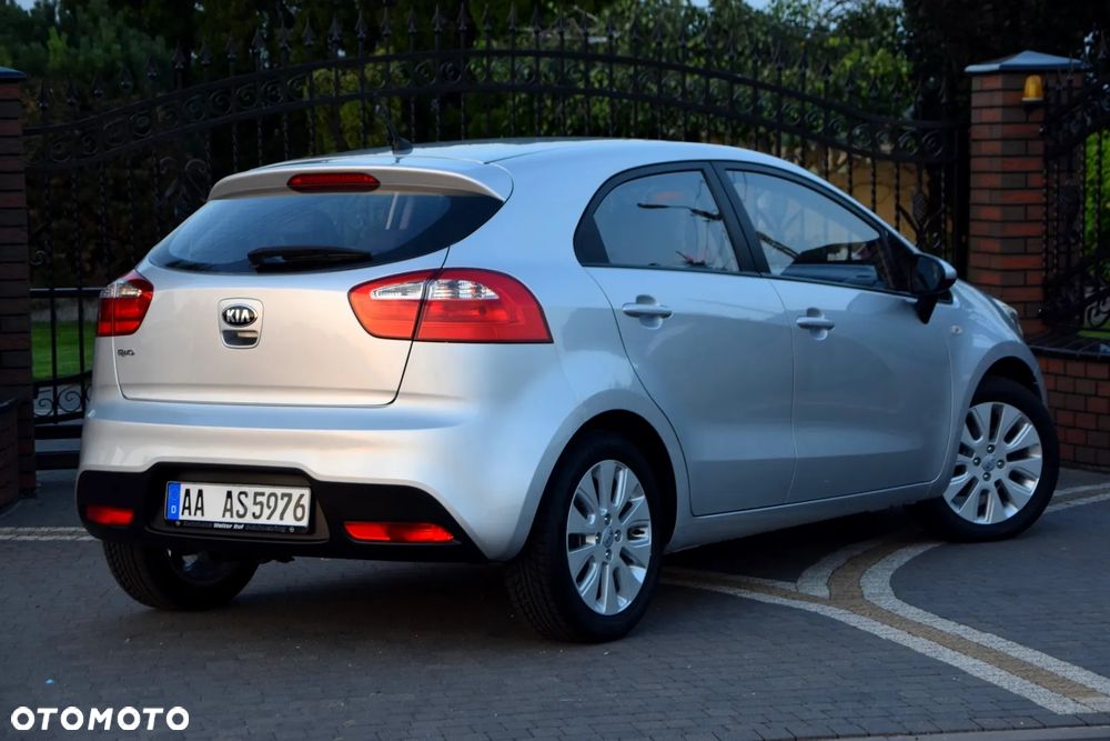 Kia Rio 1.2 Edition 7 - 14
