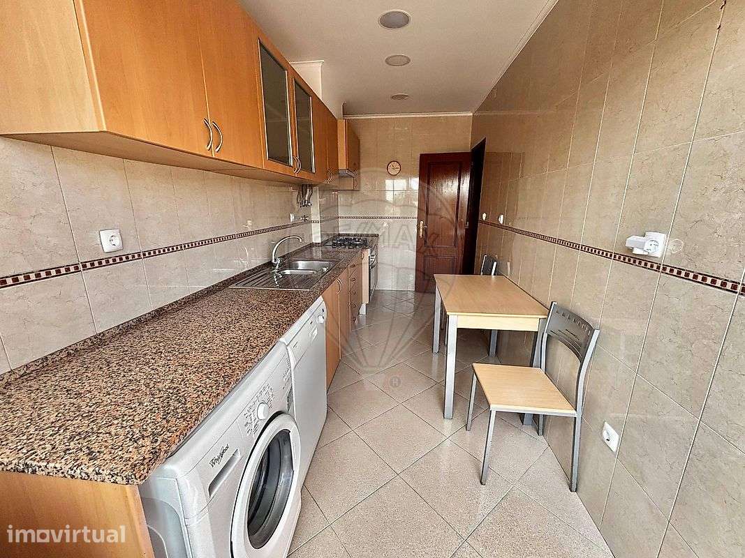 Apartamento T2 para arrendamento - Grande imagem: 4/9