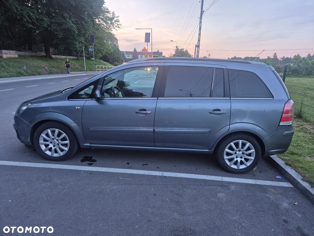 Opel Zafira 1.9 CDTI Elegance - 14