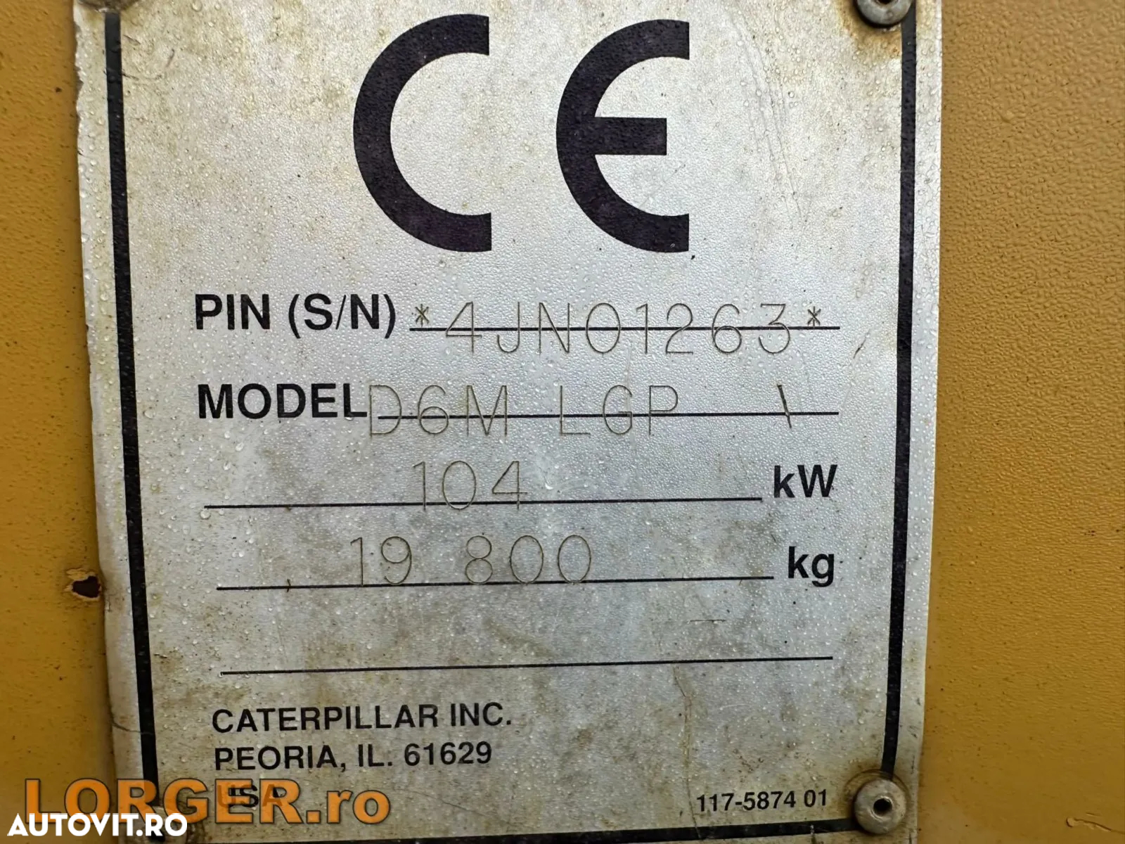 Caterpillar D6M LGP - 14