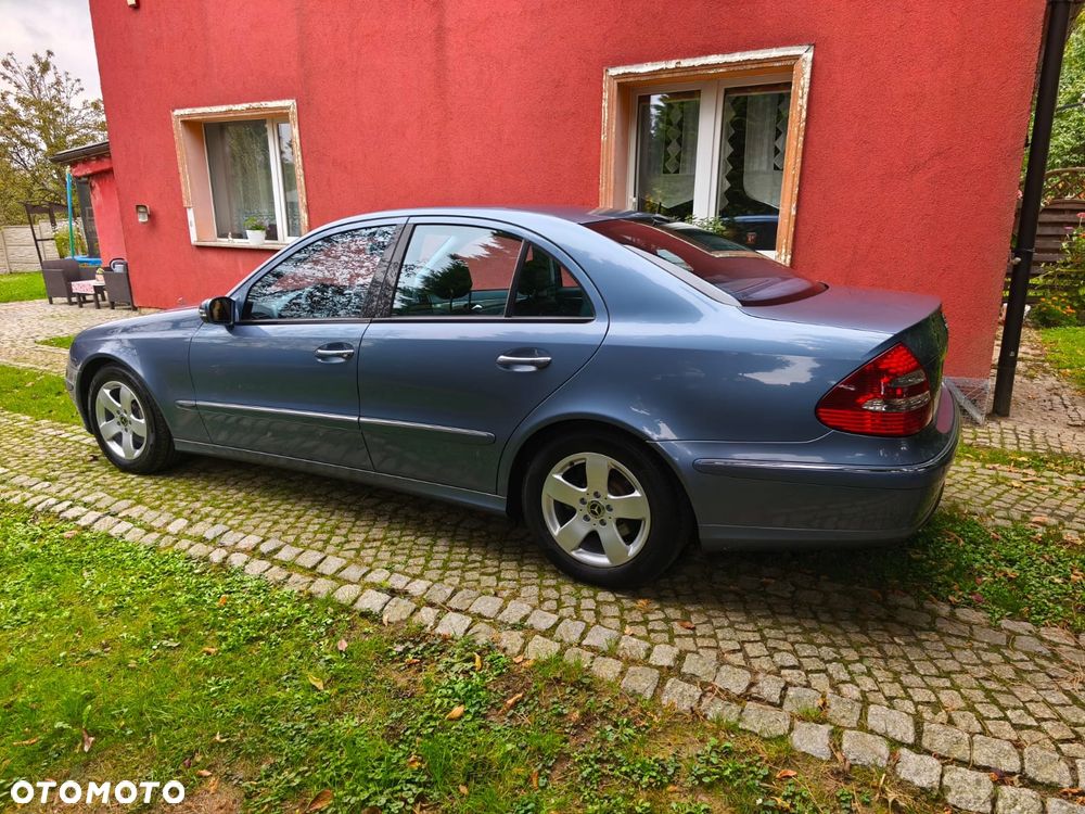 Mercedes-Benz Klasa E - 6