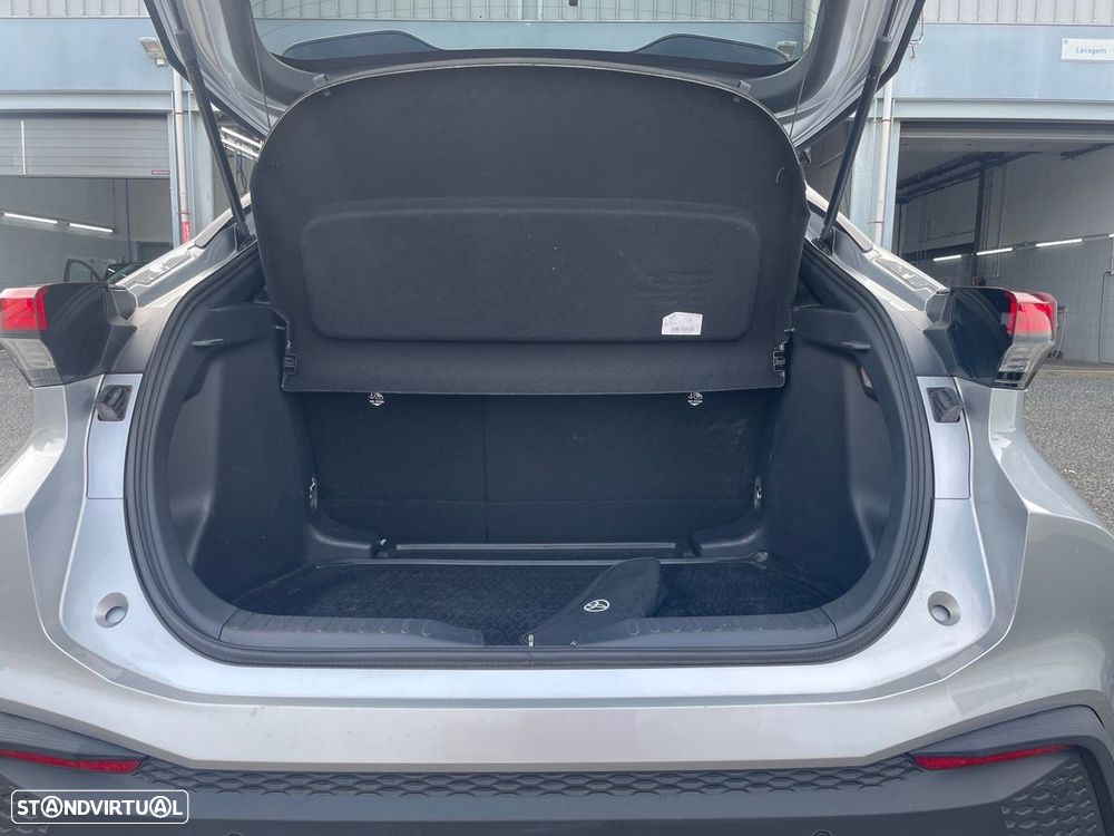 Toyota C-HR 1.8 Hybrid Square Collection - 11