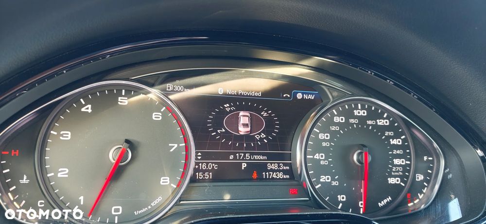 Audi A8 - 21