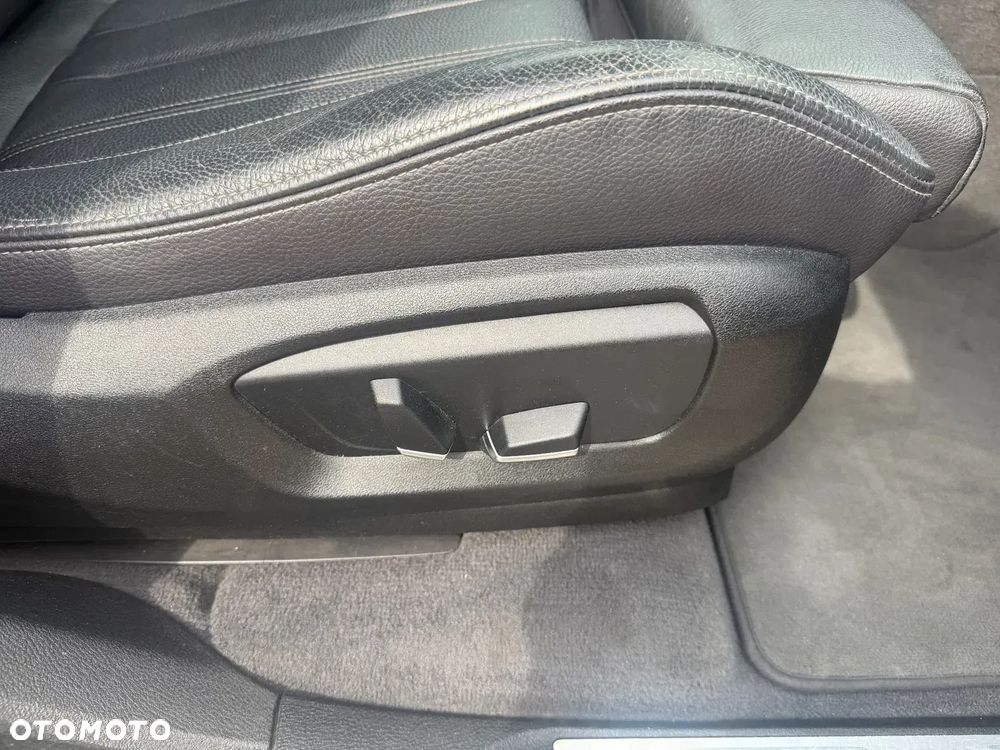 BMW X6 xDrive30d - 22