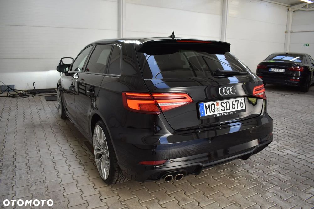 Audi A3 Sportback 1.5 TFSI cylinder on demand sport - 12