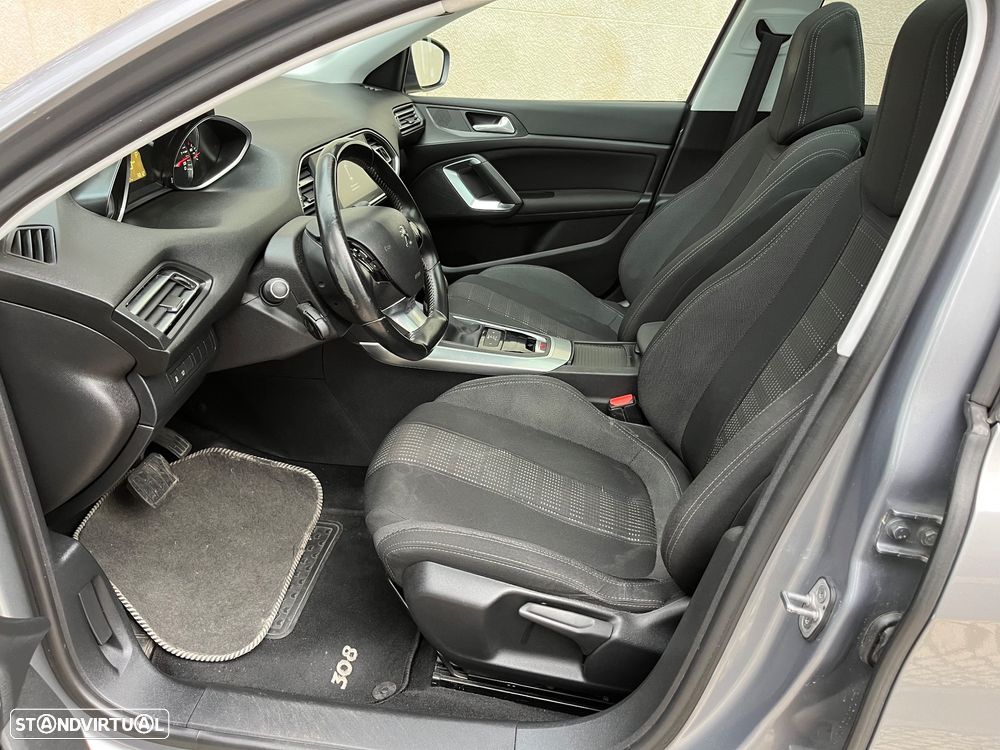 Peugeot 308 1.6 BlueHDi Allure J17 - 12