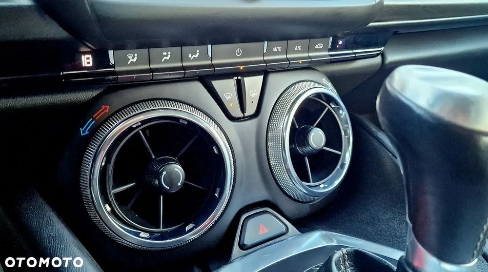 Chevrolet Camaro - 6