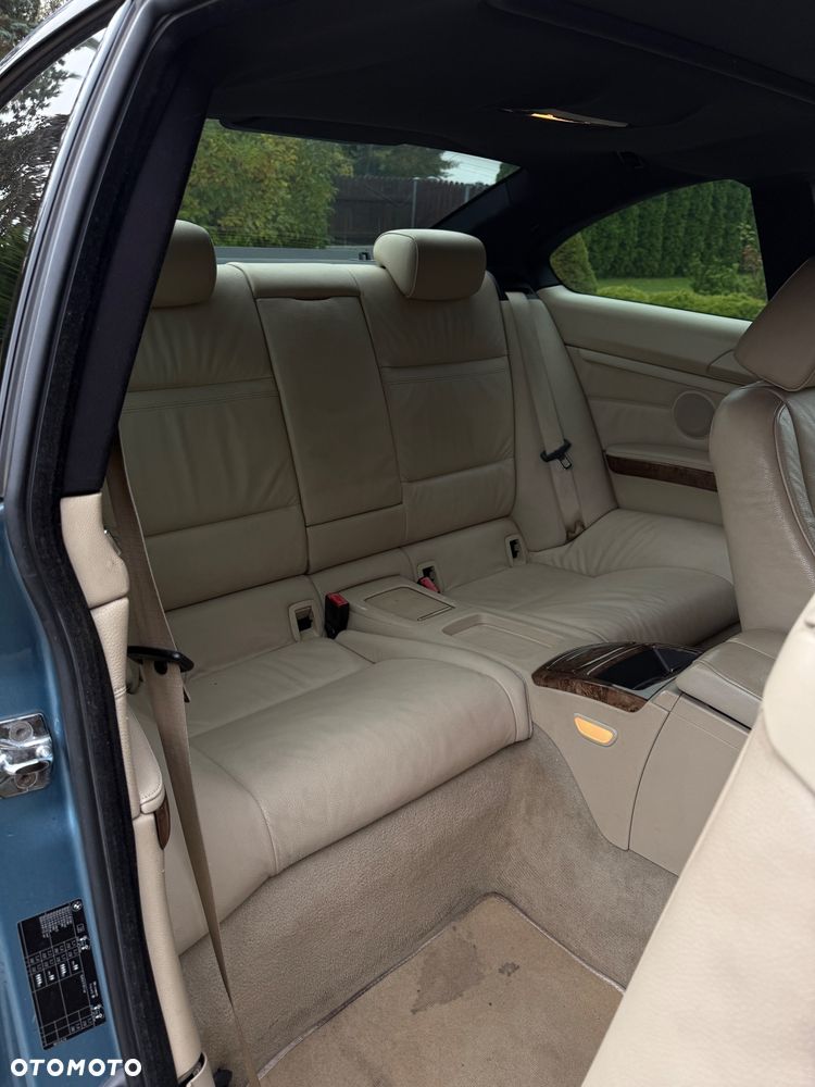 BMW Seria 3 320d - 16