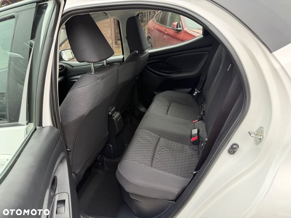 Toyota Yaris Hybrid 1.5 Executive - 18