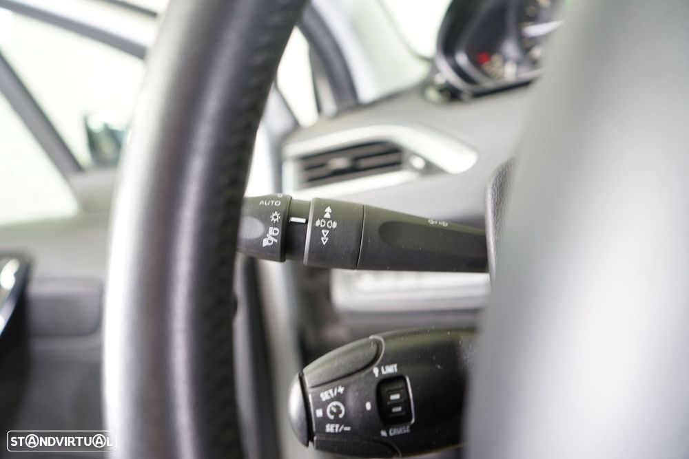 Peugeot 208 1.6 BlueHDi Active - 22