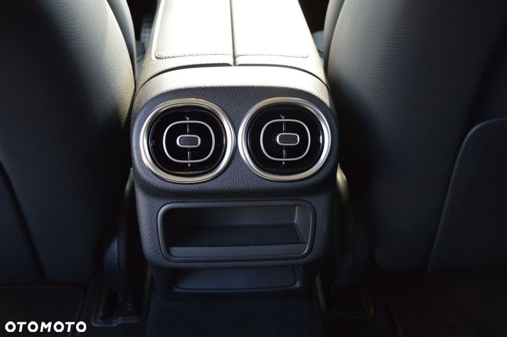 Mercedes-Benz GLC 220 d mHEV 4-Matic AMG Line - 19