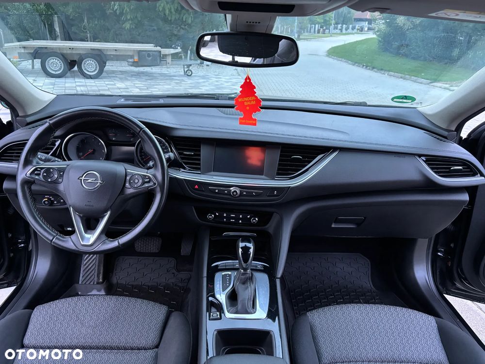 Opel Insignia - 16