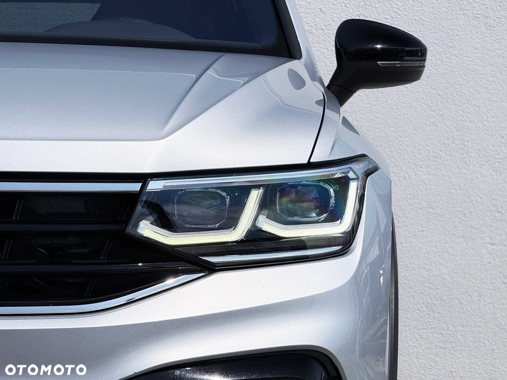 Volkswagen Tiguan - 10