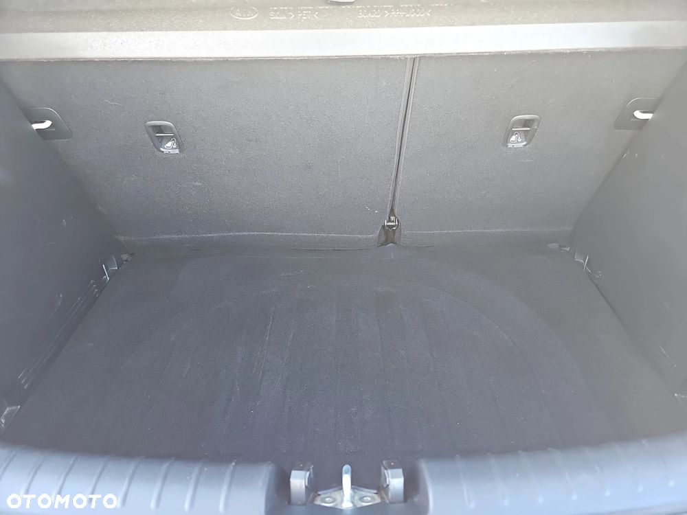 Kia Rio 1.2 M - 20