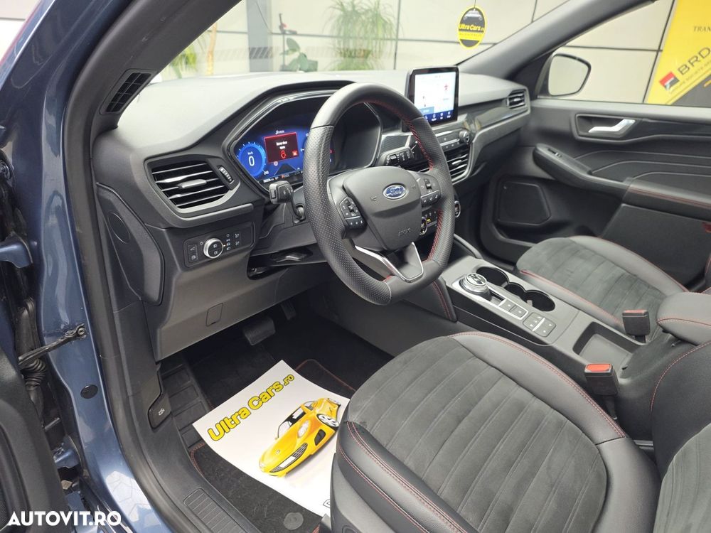 Ford Kuga - 16