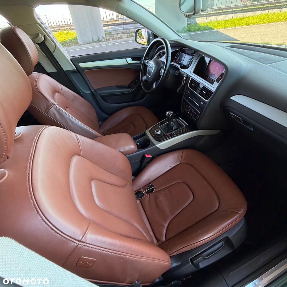 Audi A4 Avant 2.0 TDI DPF S line Sportpaket - 16