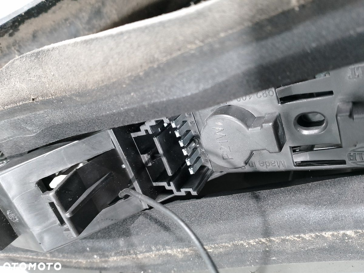 LAMPY TYŁ KOMPLET MEGANE II LIFT HATCHBACK 5  8200417349  8200417351 - 3