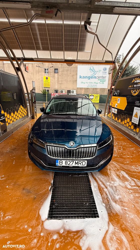 Skoda Superb Combi 1.4 TSI iV DSG L&K - 2