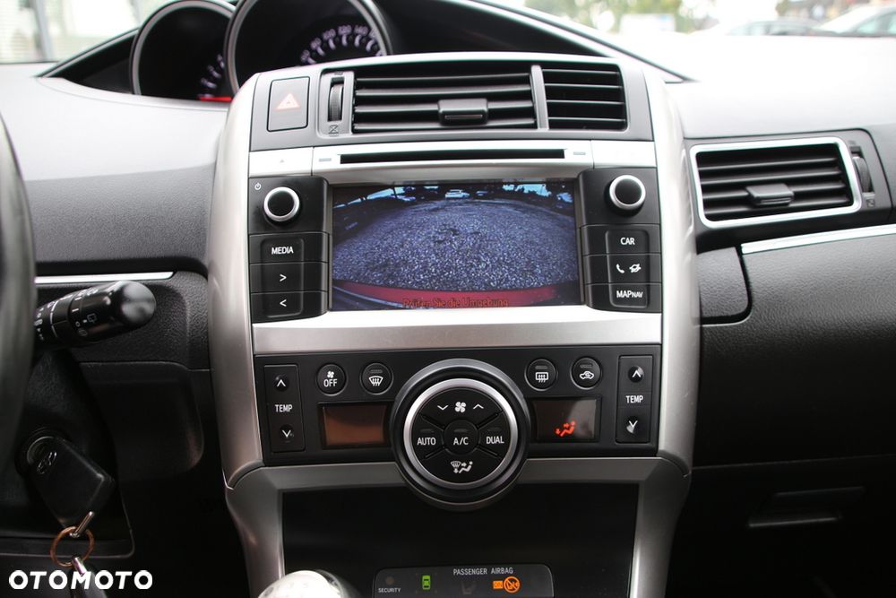 Toyota Verso 1.8 Edition - 15