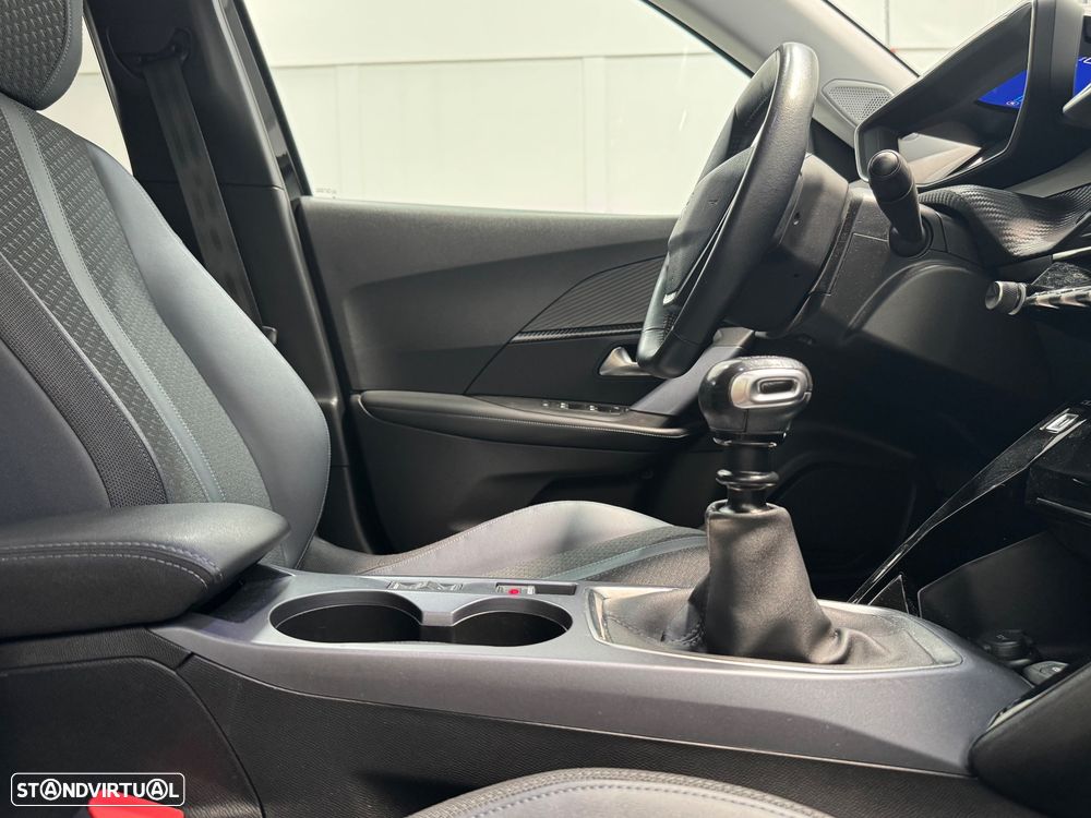Peugeot 2008 1.2 PureTech Allure - 27