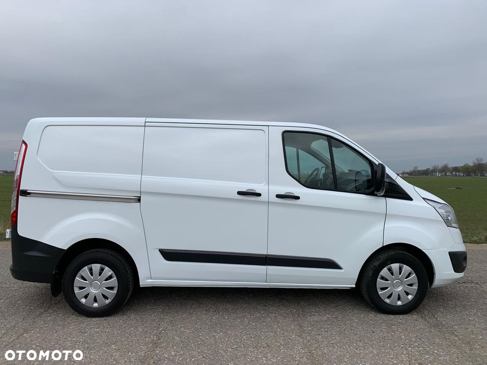 Ford Transit Custom - 10