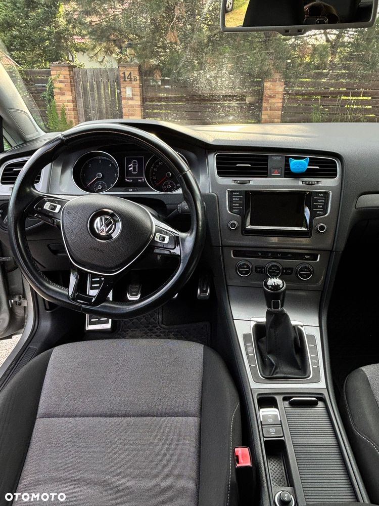 Volkswagen Golf VI 1.6 TDI BlueMot Comfortline - 7
