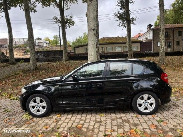 BMW 118 d Line Sport - 3