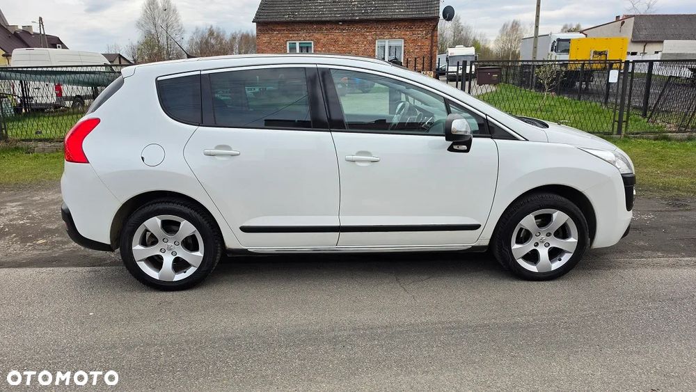 Peugeot 3008 e-HDi 115 ETG6 Stop&Start Business-Line - 24