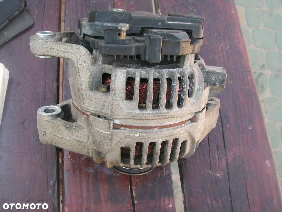 Alternator Opel OMEGA C 2.2B - 4