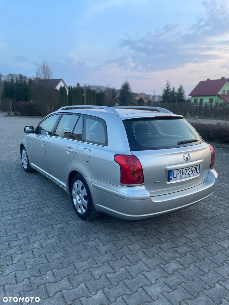 Toyota Avensis 1.8 VVT-i Terra - 6