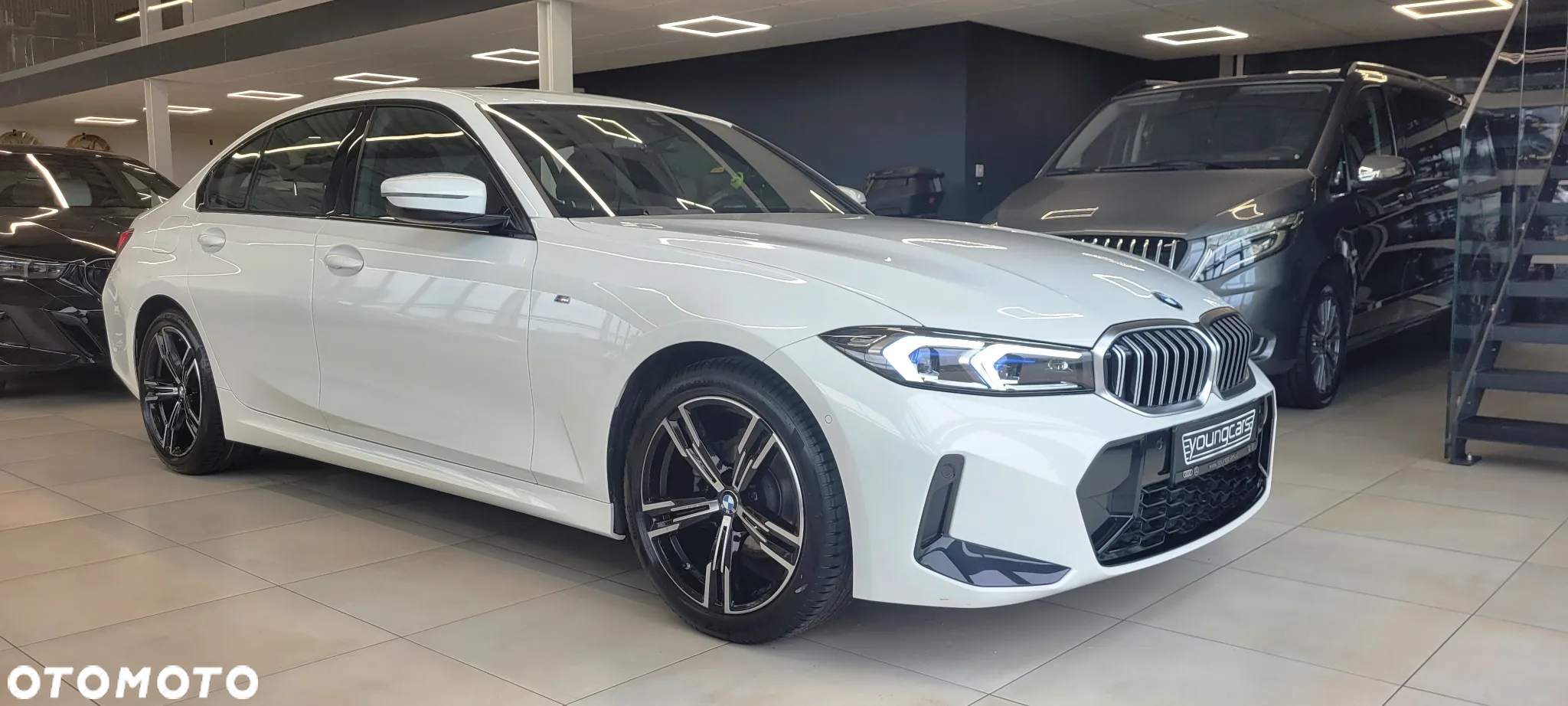 BMW Seria 3 318i M Sport - 2
