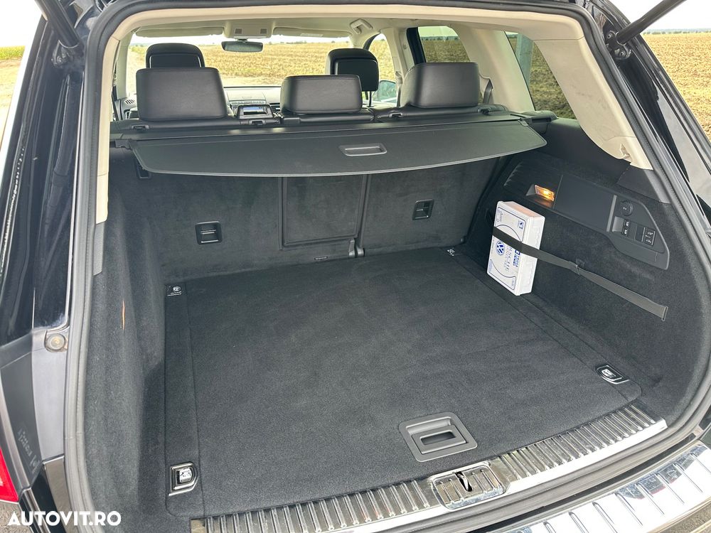 Volkswagen Touareg V6 TDI BMT Supreme Plus - 14