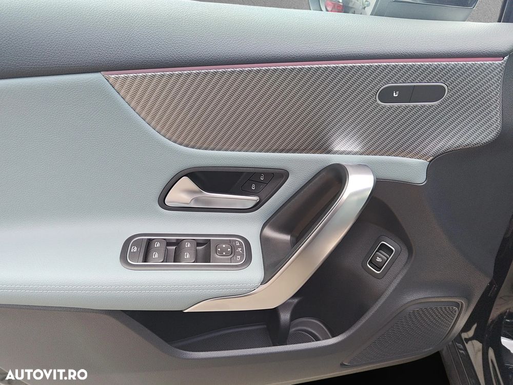 Mercedes-Benz A 220 4Matic 8G-DCT Lim. Progressive Advanced - 28