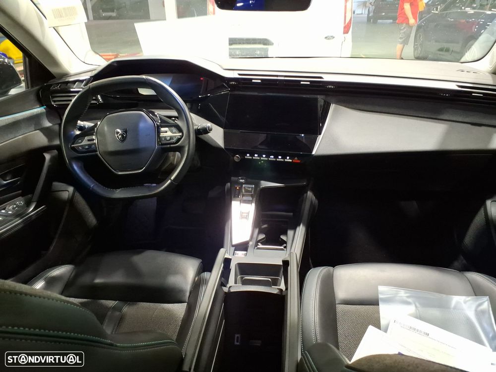 Peugeot 308 SW - 8