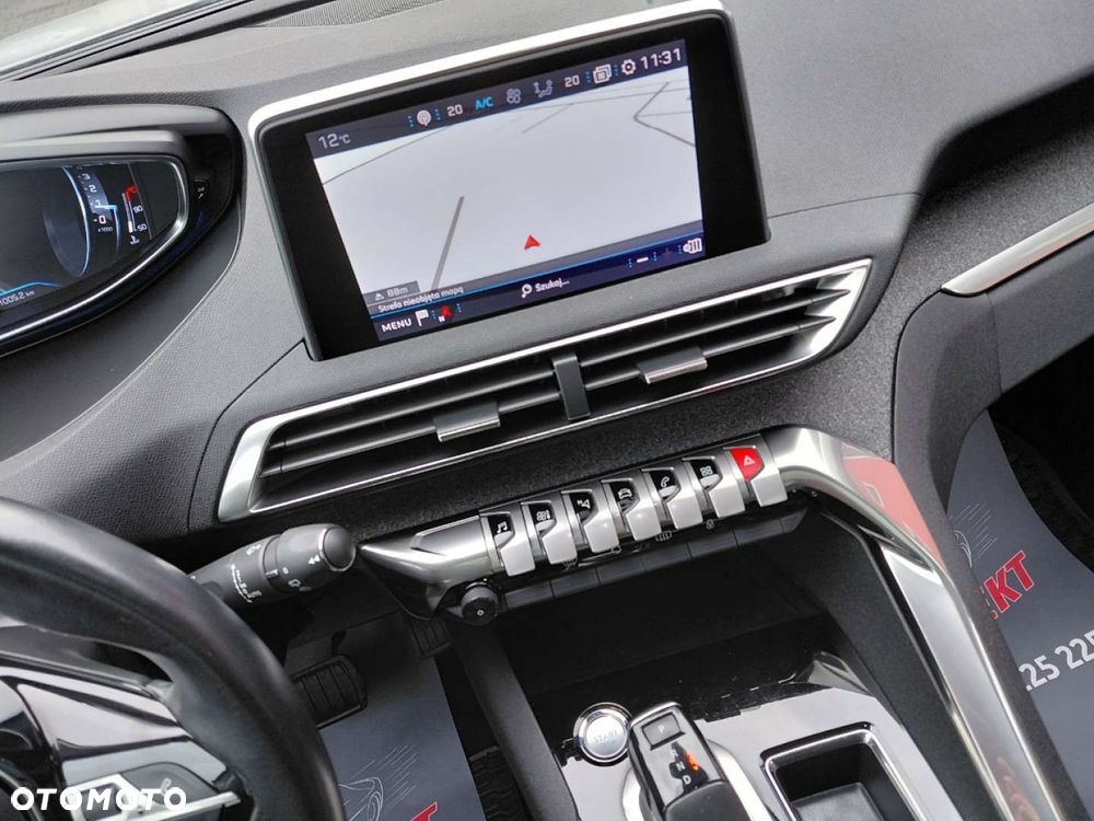 Peugeot 3008 - 26