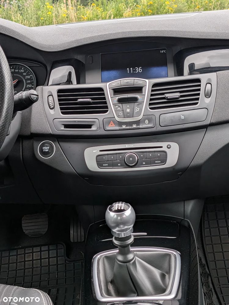 Renault Laguna 2.0 dCi Bose Edition - 32