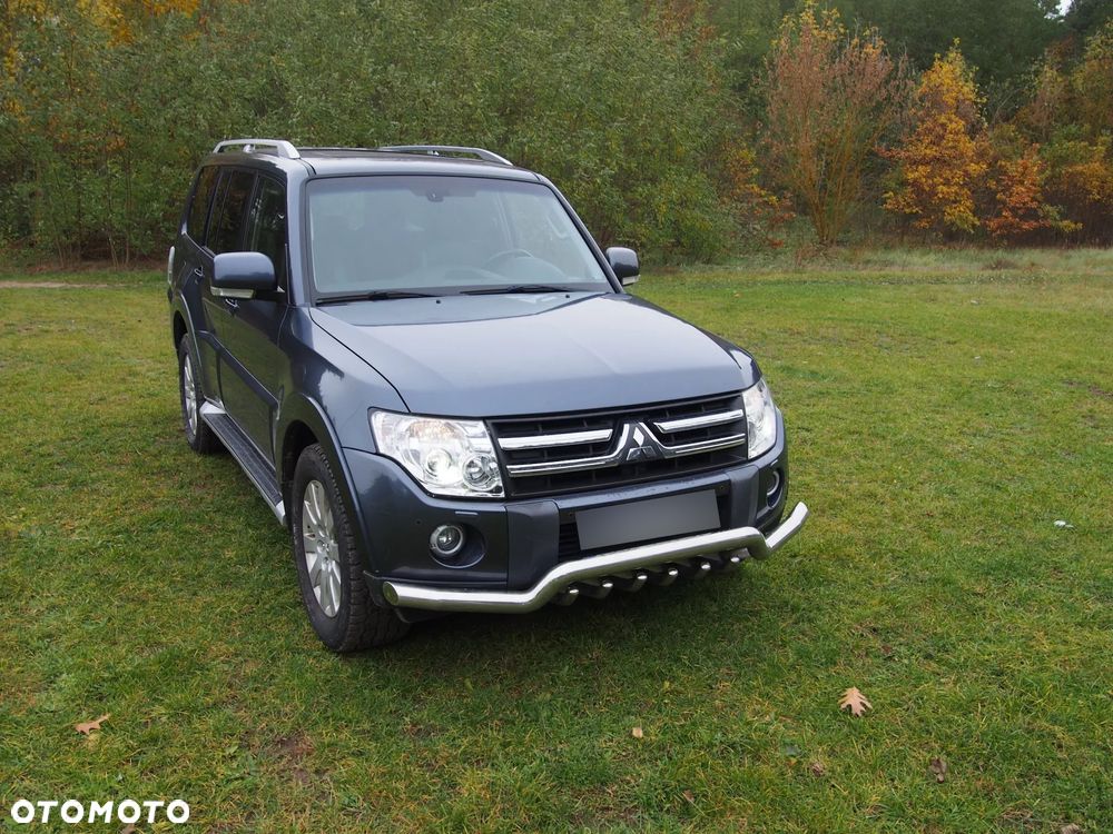 Mitsubishi Pajero 3.2 DI-D Automatik Intense - 1