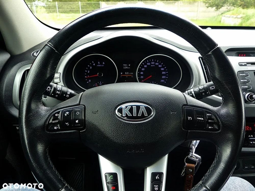Kia Sportage 1.7 CRDI 2WD ISG Dream-Team Edition - 27
