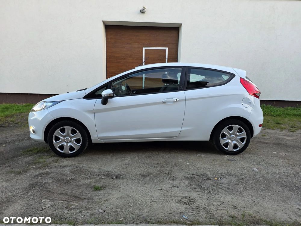 Ford Fiesta 1.25 Champions Edition - 4
