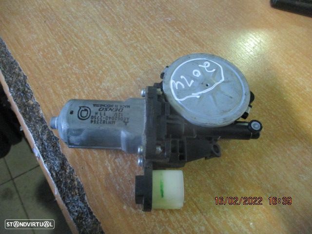 Motor Elevador Vidro MN182354 MITSUBISHI L200 2007 TE MITSUBISHI L200 4X4 DAKAR ROLL 2007 2.5DI-D 4WD 136CV 4P CINZA FD - 1