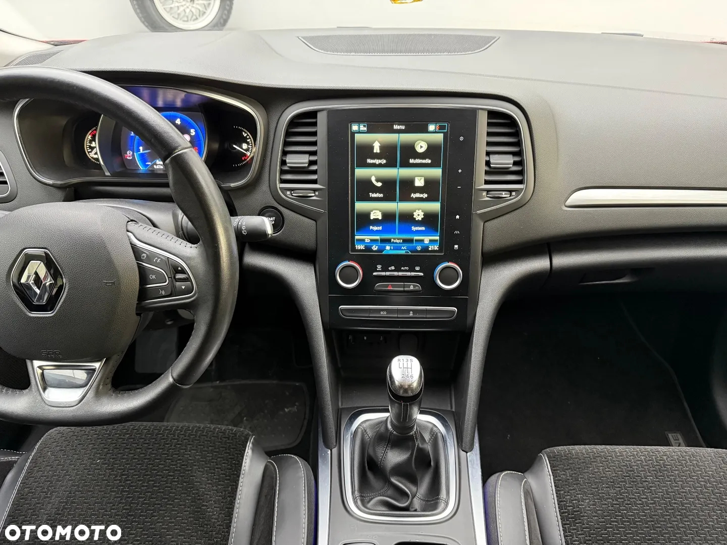 Renault Megane ENERGY TCe 130 EXPERIENCE - 24