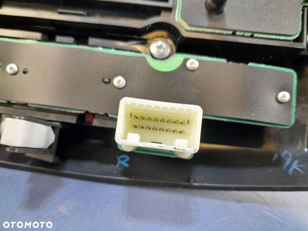 CITROEN C-CROSSER PANEL RADIA 8002A538XA - 4