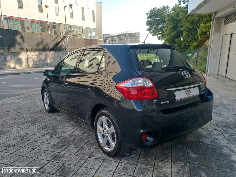 Toyota Auris 1.4 D-4D Comfort+Pack Style - 7